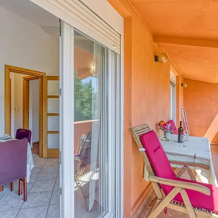 Apartment Seaview In - Happy *