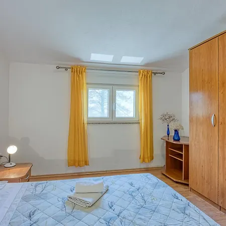Seaview In - Happy Apartment