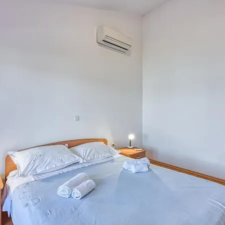 Seaview In - Happy Апартаменты